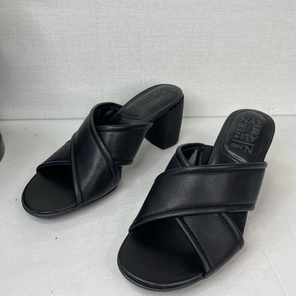 Naturalizer Genn-Rhythm Slide Sandal black leather block heel 6.5 M, B 269 - Picture 3 of 11